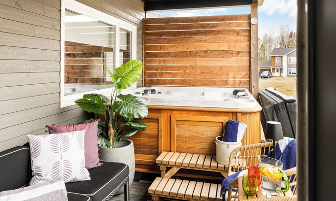 Moncton House | ELEGANCE AND COMFORT IN MONCTON