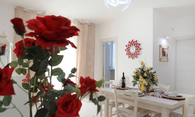 Pezze di Greco Apartment | Elegant and refined apartment in the splendid setting of Puglia.