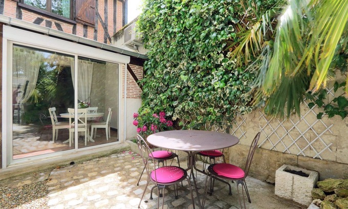 Tours Apartment | Elegant and spacious T2 #Tours #Halles #Courprivée
