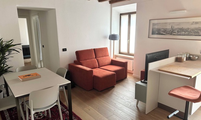 Valeggio sul Mincio Apartment | Elegant apartment in the heart of Valeggio sul Mincio