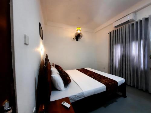 Udawalawa House | Elegant HomeStay