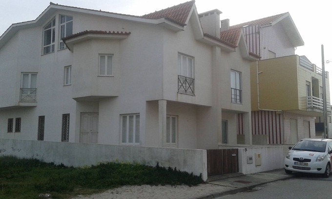 Costa Nova do Prado House | Elegant House Steps To The Beach, Shops, Restaurants And Historic Sites