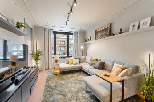 Kortrijk House | Elegant & Spacious House close to Center