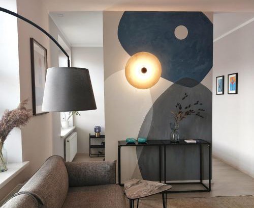 Old Town Apartment | Elegant Studio on Market Square