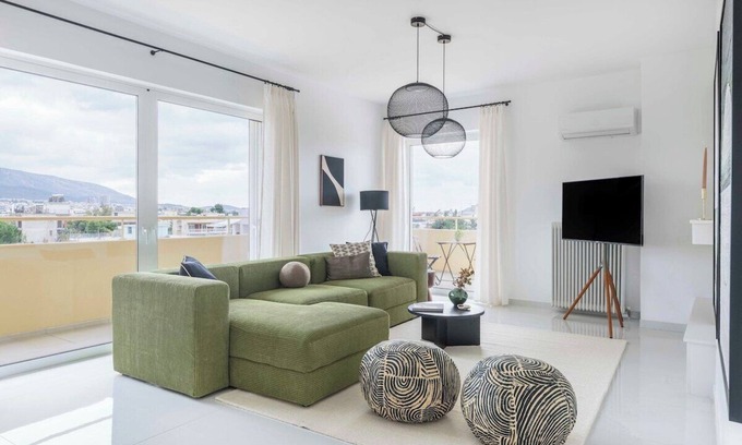 Chalandri Apartment | Elevated 2BR Apartment in Chalandri