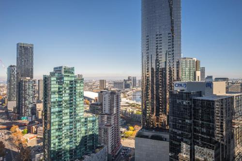 Southbank Apartment | Elevated Lifestyle In Melb Landmark- Spacious 2B2B