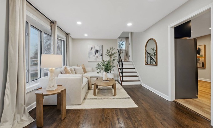 Addison House | Elevated Stay 3BR in Addison LCP Collection