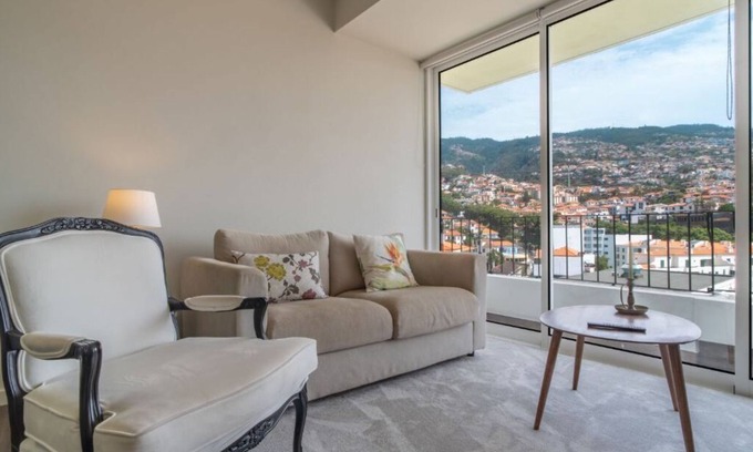 Santa Luzia Apartment | Elias Garcia The Beauty in Funchal