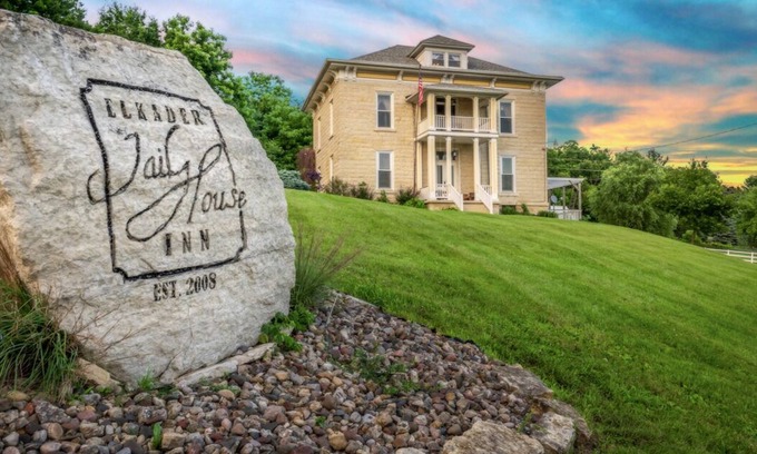 Elkader House | Elkader Jailhouse Inn (Entire Inn)
