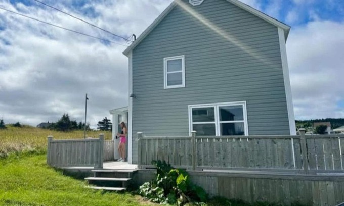 Elliston House | Elliston Oasis Every View A Coastal Masterpiece