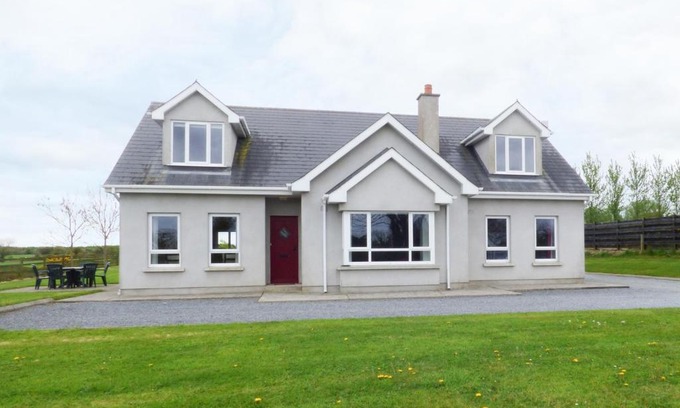 Wellingtonbridge House | Elrove