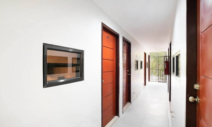 Balibago Hotel | Elti Dormitel By Bluebookers