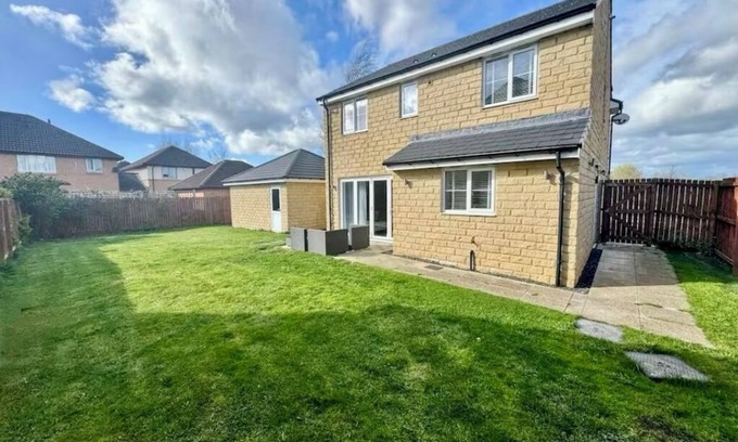 Darlington House | Elysian Escape, modern 5 bedroom house, sleeps 12