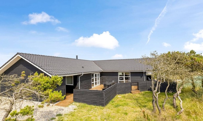 Bjerregard Strand House | "Emeli" - 400m from the sea by Interhome