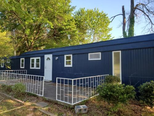 Harwood Lane House | EMMAR Blue & Fishing Lake