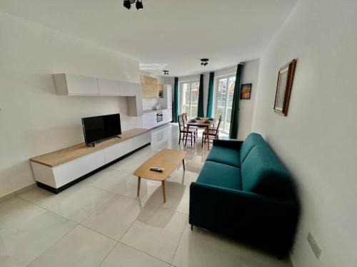 Msida Apartment | Emmnic 5