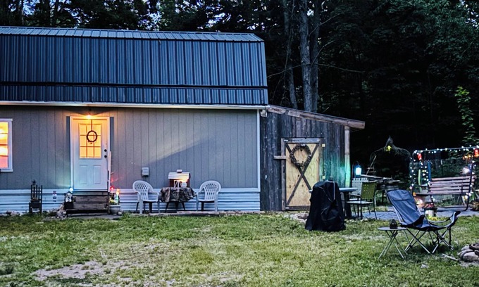 Frederic Cabin | Enchanting cabin with AC in charming Frederic. 1 bedroom studio in the woods