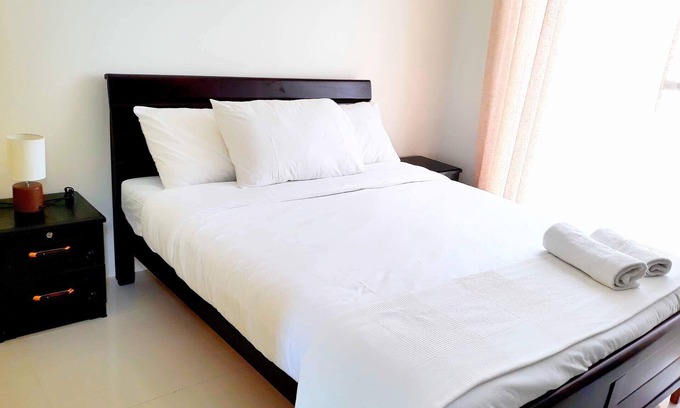 Tagaytay Condo | End Unit Condo at Wind Tagaytay by R&M- City & Lake View