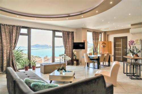 Palaio Tsifliki Apartment | Endless Blue