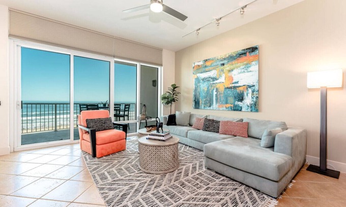 South Padre Island Apartment | Endless Summers @ The Sapphire 1004