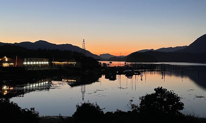 Sechelt Apartment | Endless views at Inlet Retreat! Relax in a centrally located beautiful studio!
