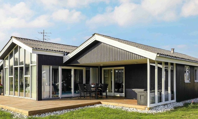 Klegod House | Energy-Efficient Pool House - By Traum Ferienwohnungen