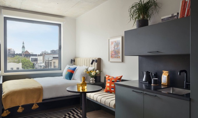 Williamsburg Hotel | Enjoy a Hassle-free Stay! Pet-friendly Property, Near Empire State Building