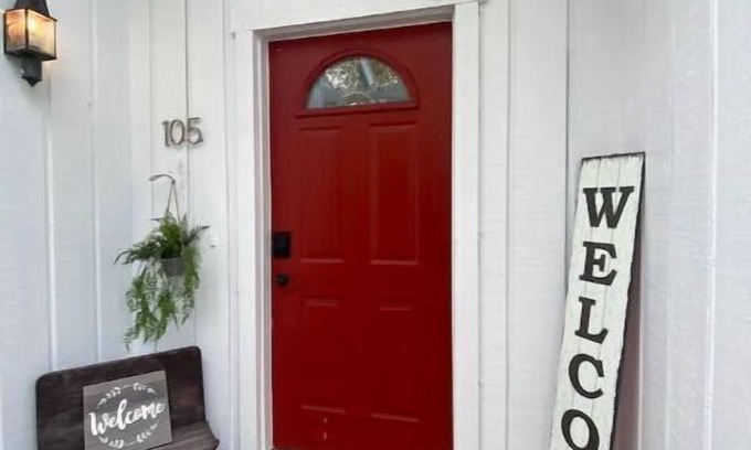 Fishers House | Enjoy a stylish/artsy experience at this centrally-located Fishers Indiana home