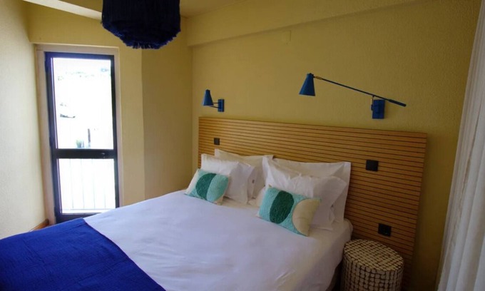Praia das Macas House | Enjoy Enchanting Views of The Ocean!Beachfront Access, Pets Allowed, Sun Terrace
