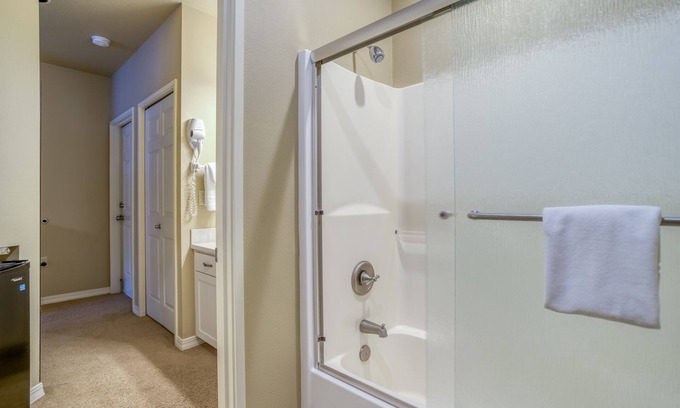 Century West Condo | Enjoy Five Bedrooms on the Deschutes River at Mt. Bachelor Village Resort Condo!