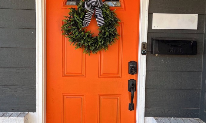 Stillwater House | Enjoy game days or a fun weekend in this charming 3 bedroom house in Stillwater!