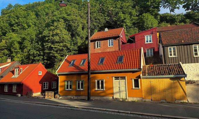 Oslo City Centre Apartment | Enjoy Nordic historical culture from Family-friendly Charming 2bedroom