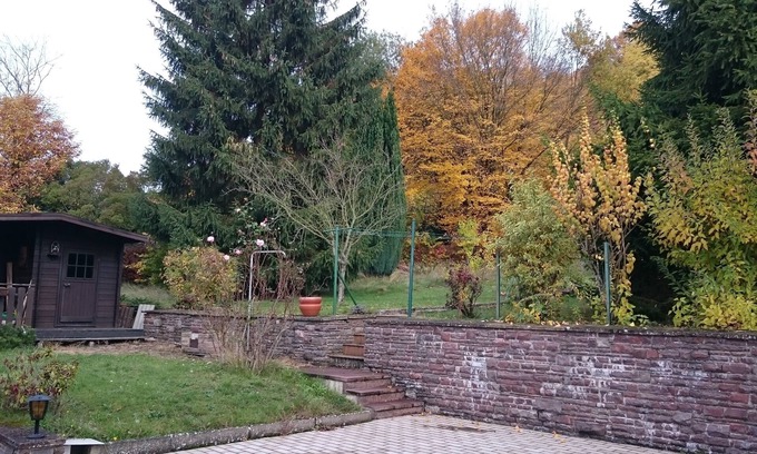 Merzig Apartment | Enjoy your vacation in the heart of Merzig in a cozy 80sqm apartment