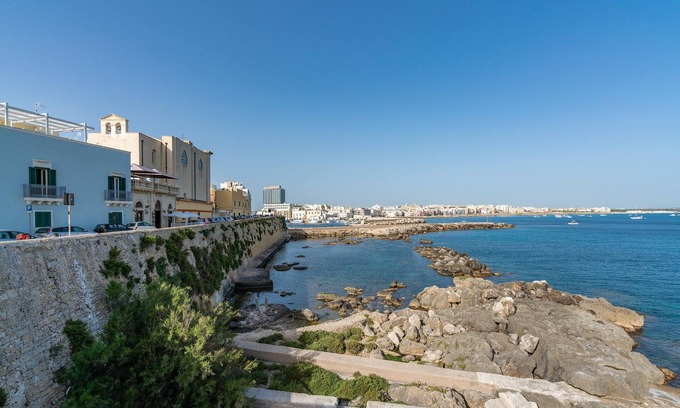 Tuglie Apartment | Enjoy your vacation in this beautiful apartment in a neat building in Tuglie.