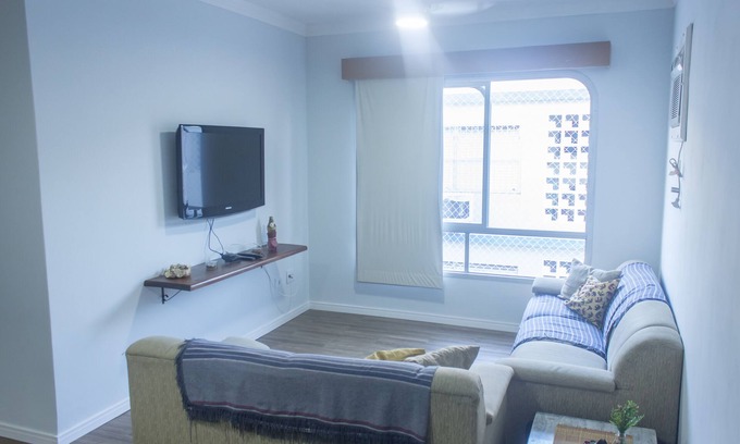 Jardim Vitoria Apartment | Enseada Guarujá - Fully refurbished apartment - Excellent location (2 blocks from the beach)