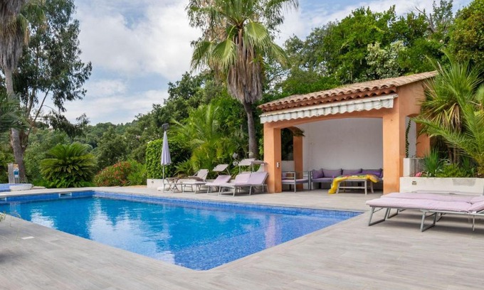 Les Adrets-de-l'Esterel House | Enticing Holiday Home in Les Adrets de l'Esterel with Pool