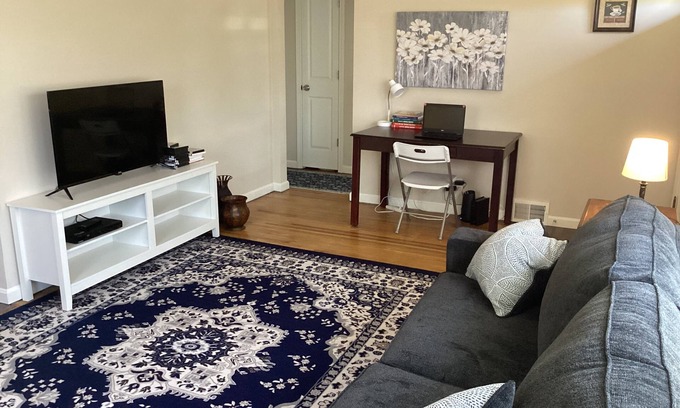 Evansville House | Entire 2 bedroom House with Living Room, close to all.Sleeps 6.