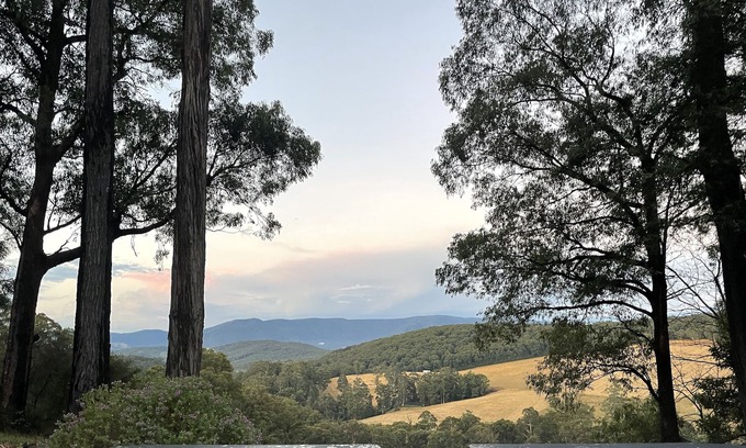 Hoddles Creek House | Entire 3 bedroom homestead with outdoor spa and incredible views on 3.5 acres