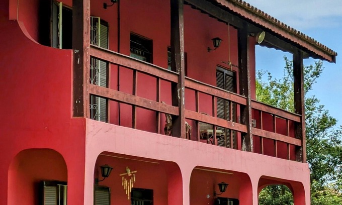 Pereque Apartment | Entire apartment in Ilhabela - comfort for families and friends, accepts pets.