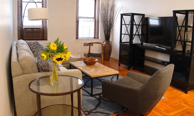 Queens Condo | Entire apt 2 BR Sunnyside -30 day minimum stay*
