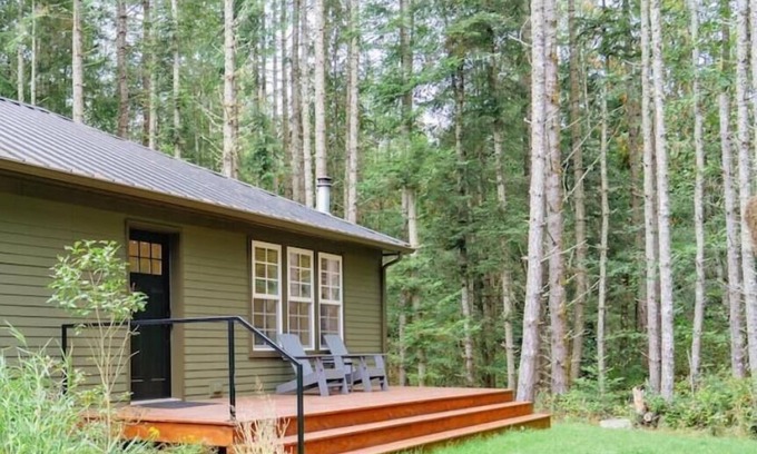Adelma Beach House | Entire home in Port Townsend, Washingtonnn