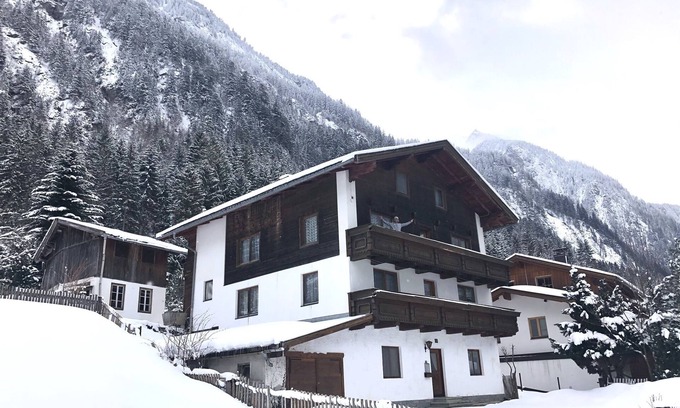 Mayrhofen House | Entire hostel for rent, perfect for groups