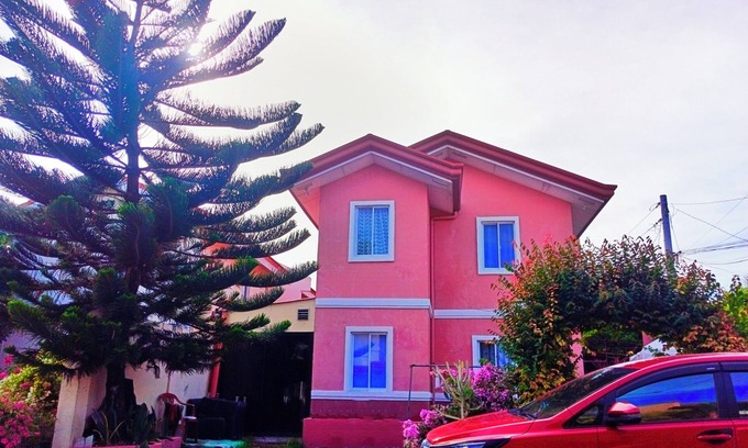 General Santos House | Entire house Staycation in V TRANSIENT at Camella homes with WiFi 10 MINS MALLS
