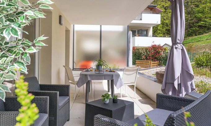 Cruseilles Apartment | Entre 3 Lacs - Centre Ville Calme, Grande Terrasse, Wifi Gratuit, Tout Équipé