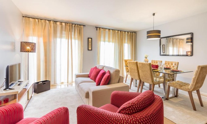 Falca Apartment | Entrecampos Prime Flat