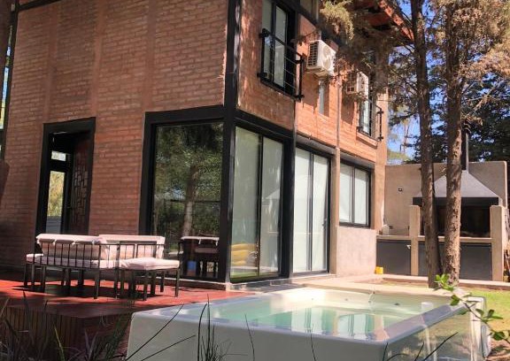 Maipu House | Entrepinos