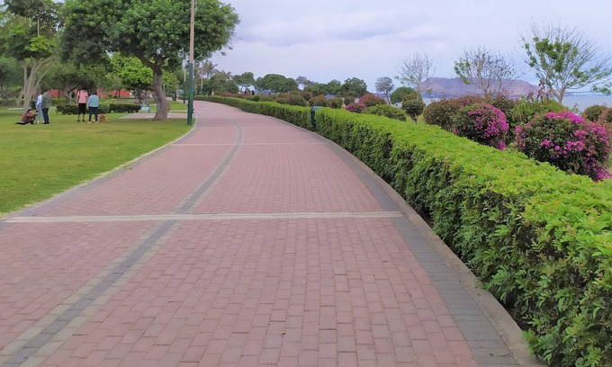 Magdalena del Mar Apartment | Eral Apartments San Isidro, cozy, quiet and close to the Malecon.