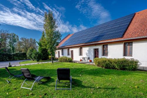 Kastelyosdombo House | Erdődy Vendégház