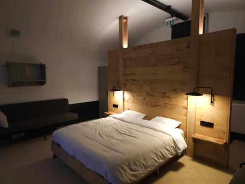 Puurs-Sint-Amands Bed & Breakfast | Erfgoedlogies Fort Liezele