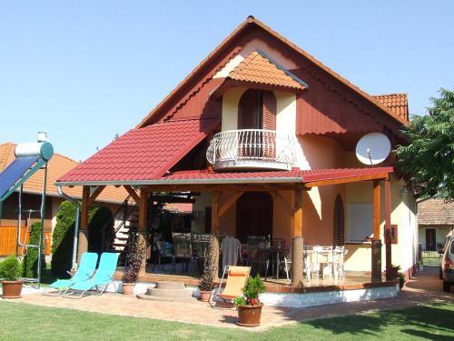 Balatonfenyves House | Erika nyaraló